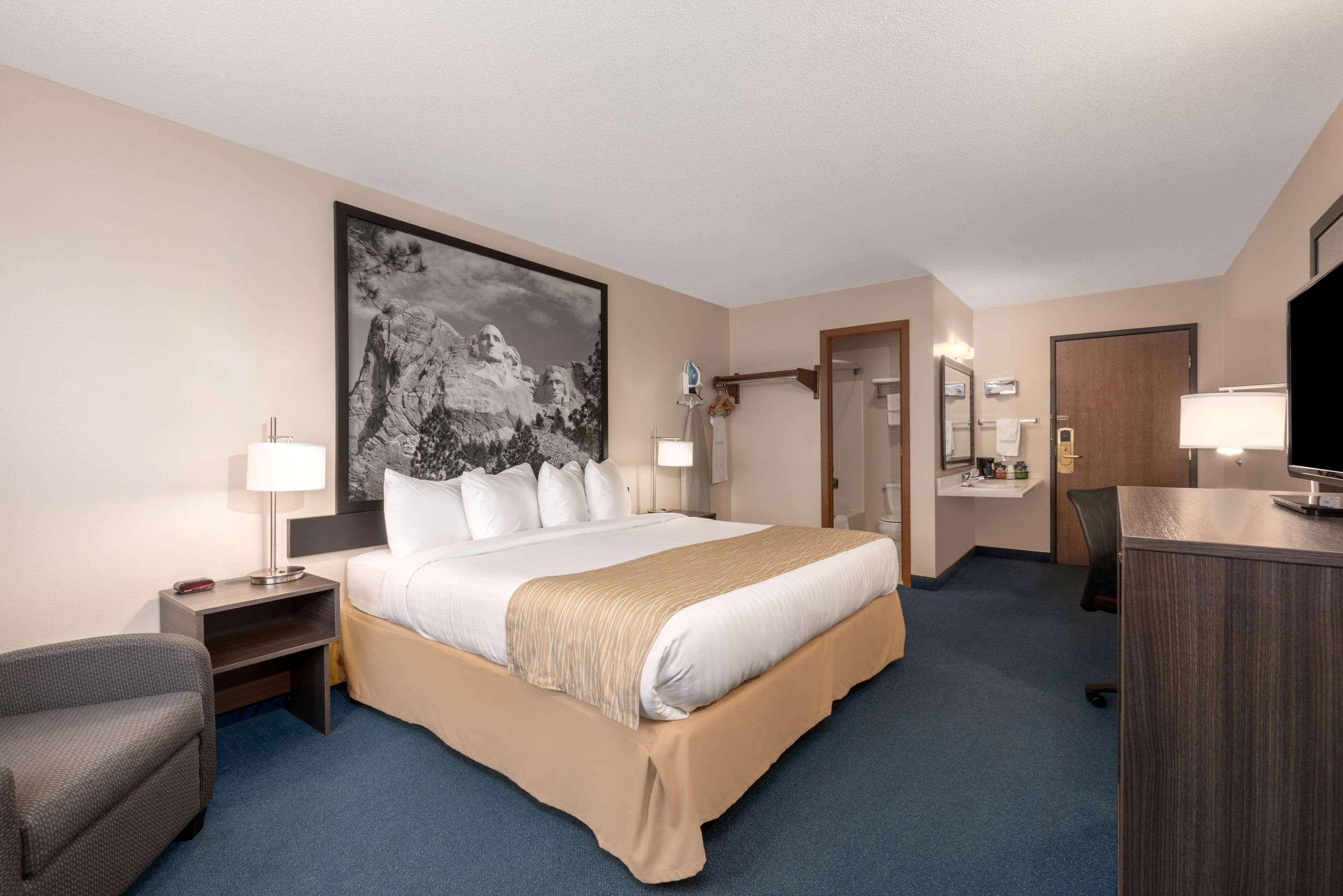 Super 8 By Wyndham Sturgis Hotel Buitenkant foto