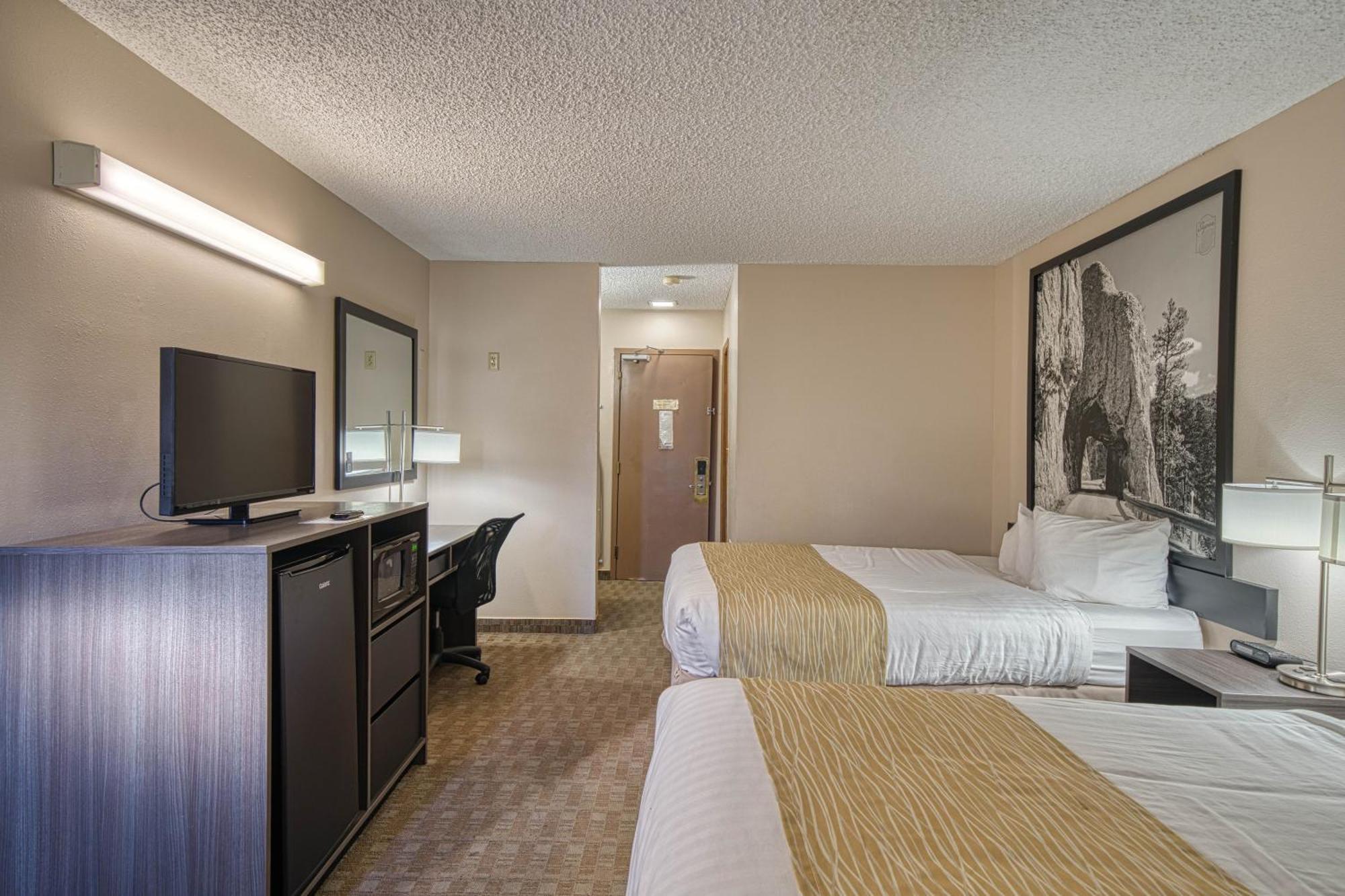 Super 8 By Wyndham Sturgis Hotel Buitenkant foto